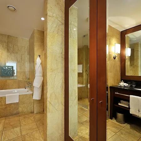 Regent Hotel 5*